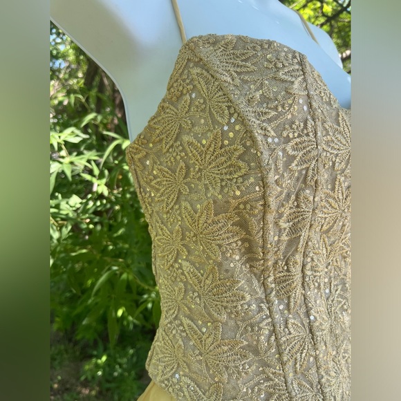 90s golden gown/prom dress size 4 - Picture 16 of 16